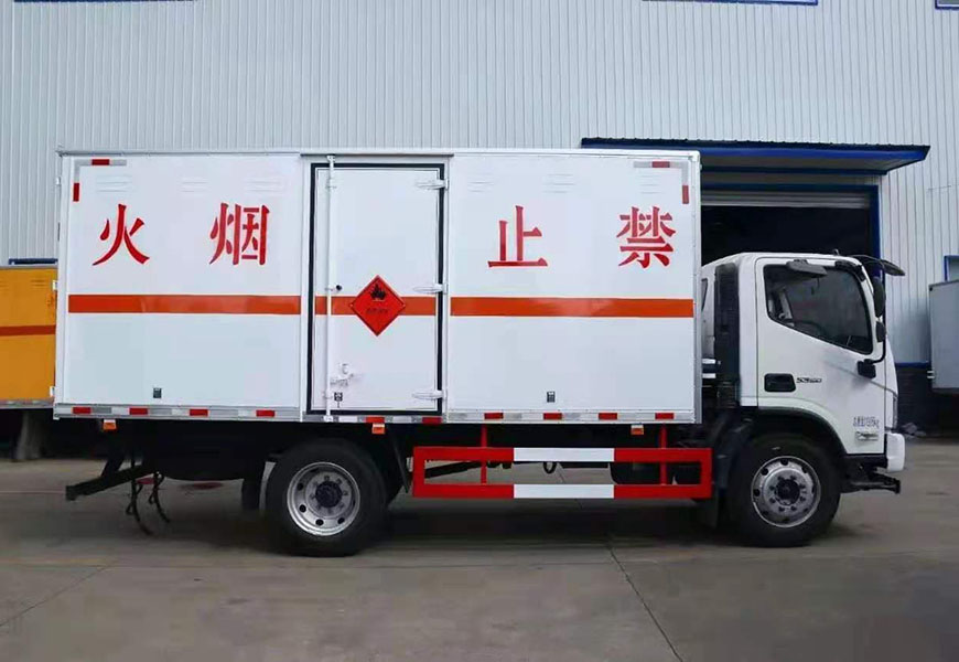 国六福田欧马可5.15米易燃气体厢式运输车